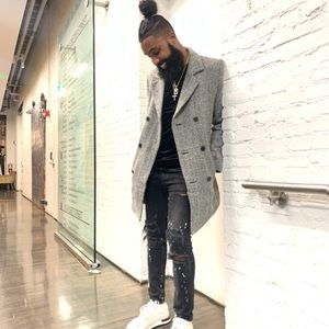 Meet your Posher, Johnny